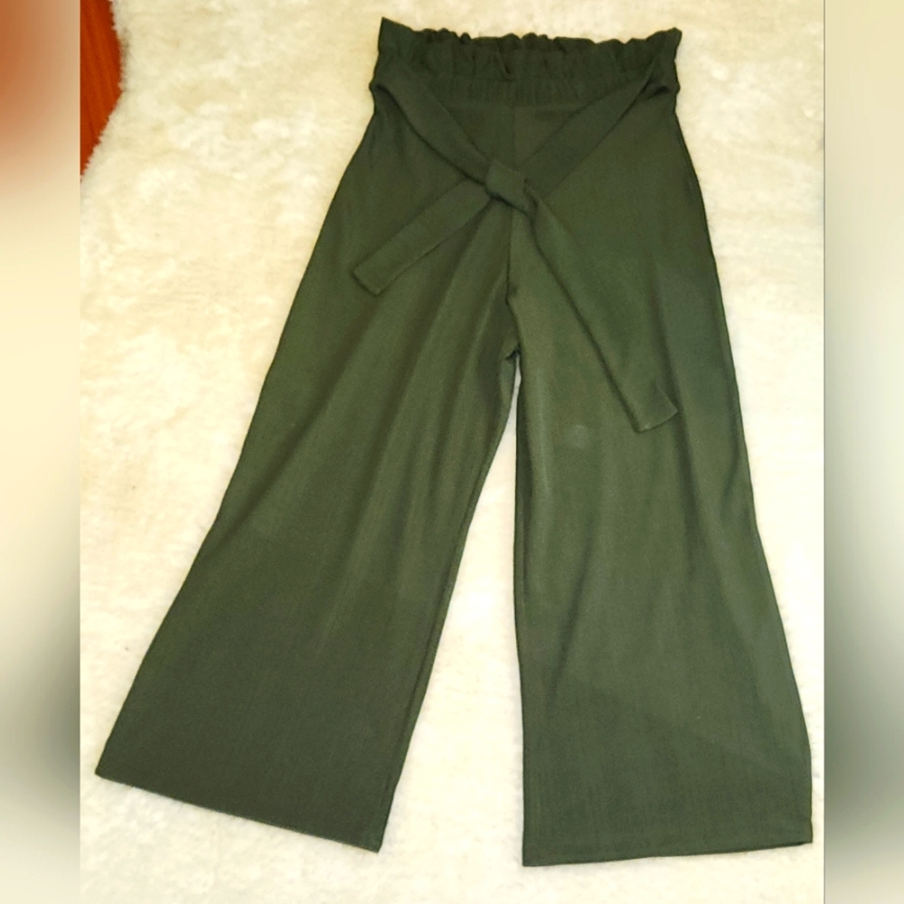 BOOHOO PETITE - Paperbag Pants
